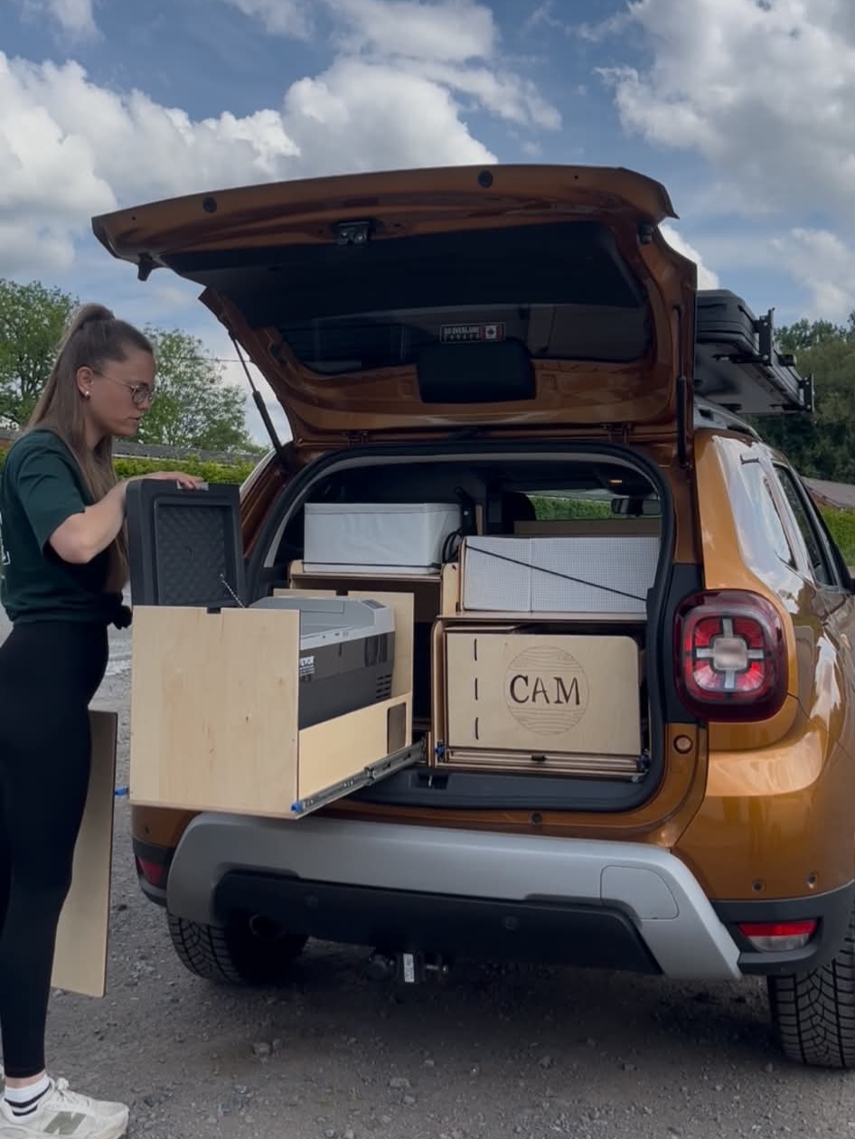 Dacia Duster avec tente de toit