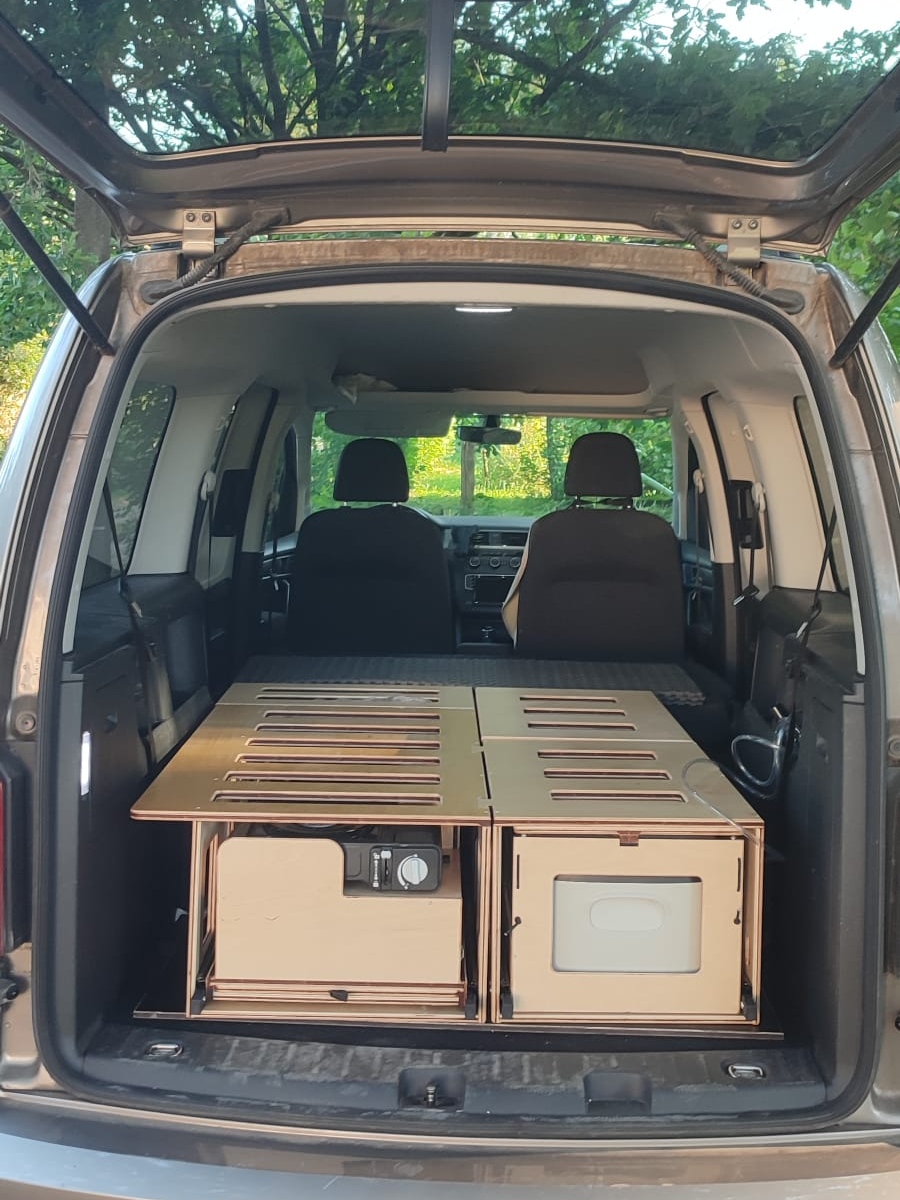 VW Caddy long chassis